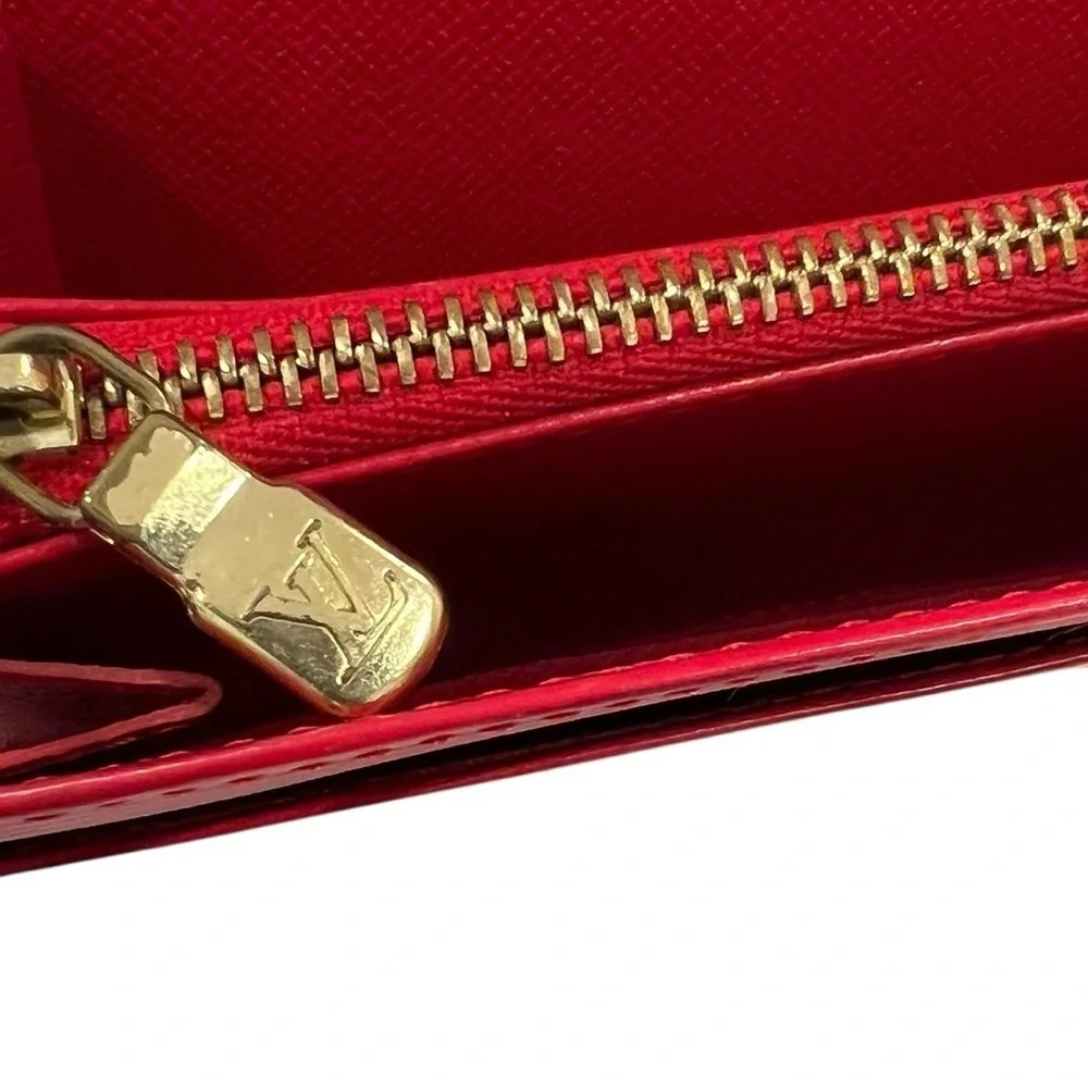 Louis Vuitton Vibrant long Wallet Duo one in Blue and one in Red | Epi Leather